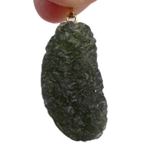 Colgante de moldavita